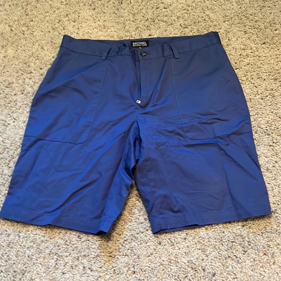 Michael Kors gray men’s 34 shorts - Picture 7 of 8